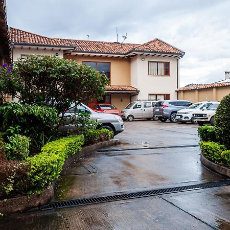 Hotel Calle Angosta Cuenca Exterior foto